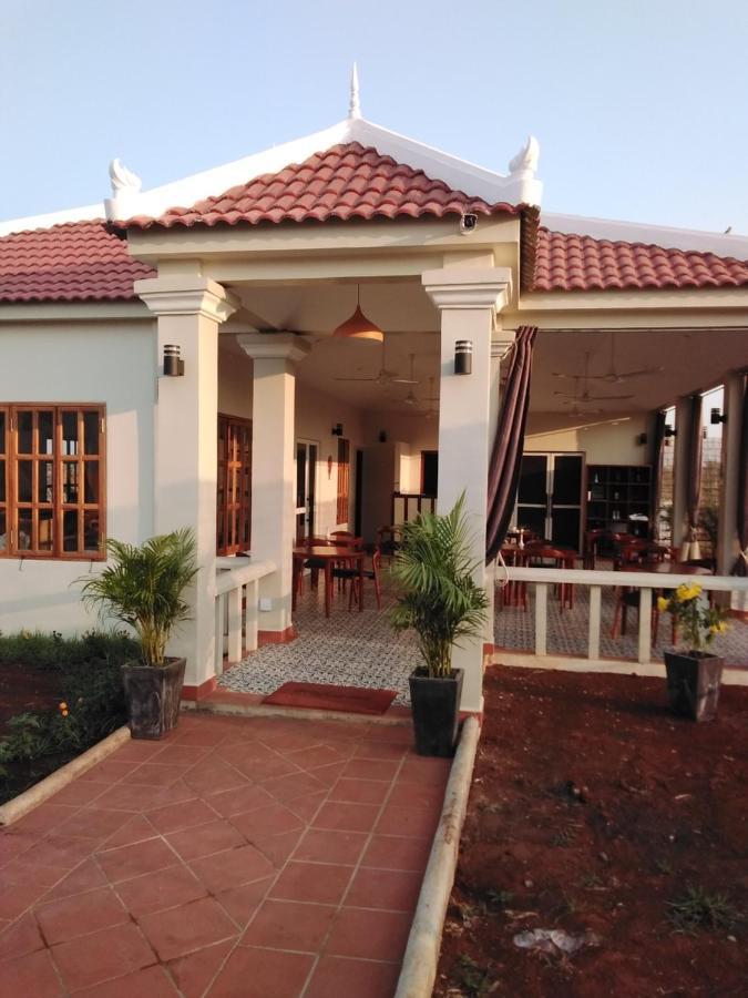 Koh Ker Hotel And Restaurant Phumi Moreal Exterior foto